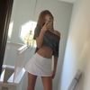Adriana Sohm - @adriana_sohm - Poshmark